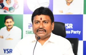 NDA govt looted exchequer in flood relief, says Velampalli